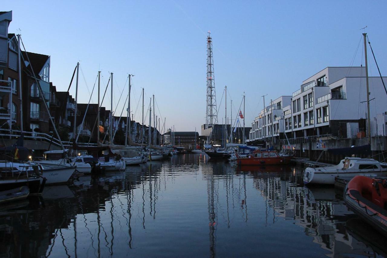 Havenkoje Hotel Cuxhaven Bagian luar foto